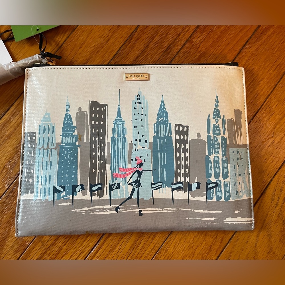 Kate Spade Rockefeller Center Exclusive Bag/Wristlet